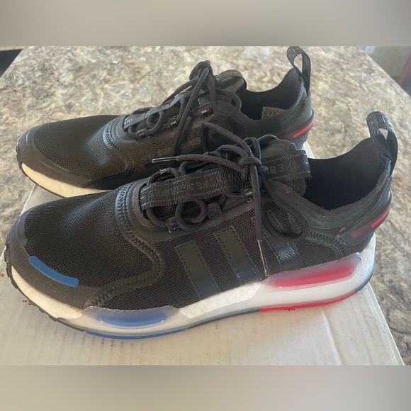 Adidas Nmd V3 Mens Sneakers in Black sz 8 1/2 - Picture 1 of 8
